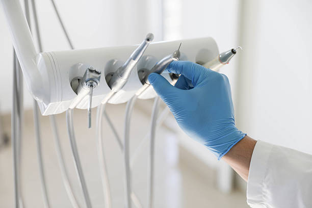 Professional Tooth Extraction technician working in Riverside, UT